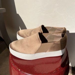 Vince Satin Beige Womens Shoes